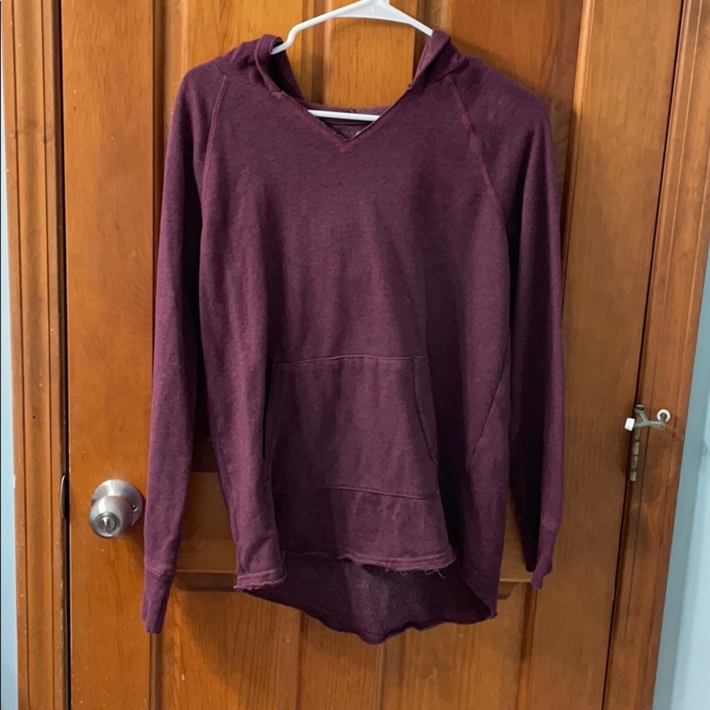 Thin sweatshirt